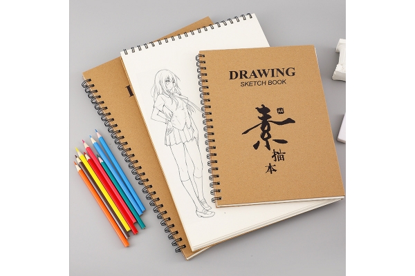 如何挑选一本合适的线圈素描本？纸张、装订方式和使用体验有哪些区别？